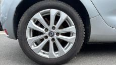 Renault Zoe 100kW S Edition R135 50kWh Rapid Charge 5dr Auto Electric Hatchback
